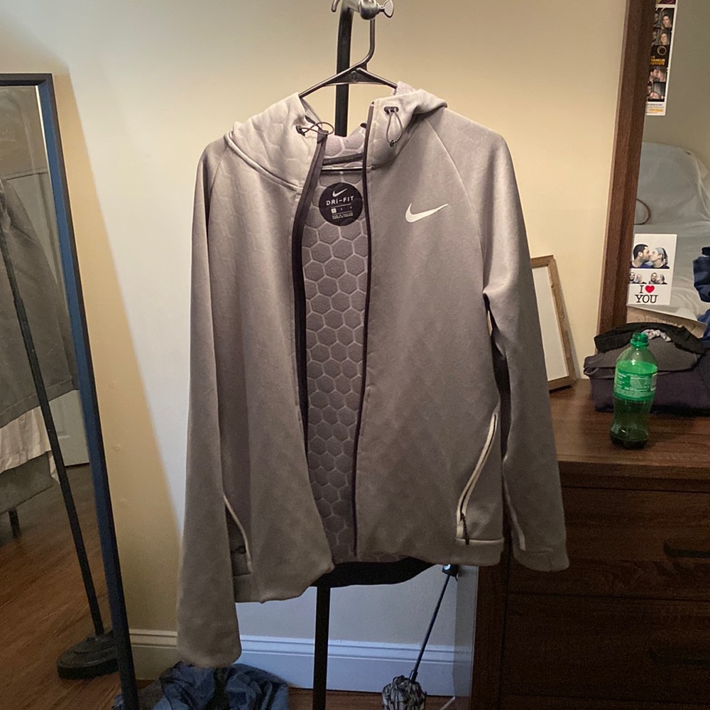 Nike Large zip up sweater